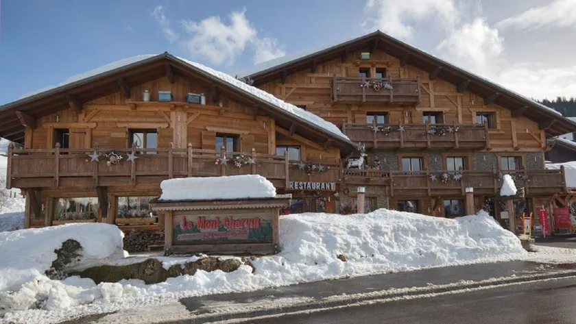 Chalet Hôtel du Mont-Charvin & Spa - Image 1