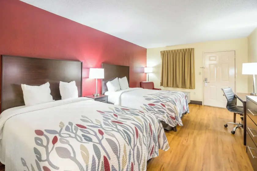 Red Roof Inn Clarksville - Image 1