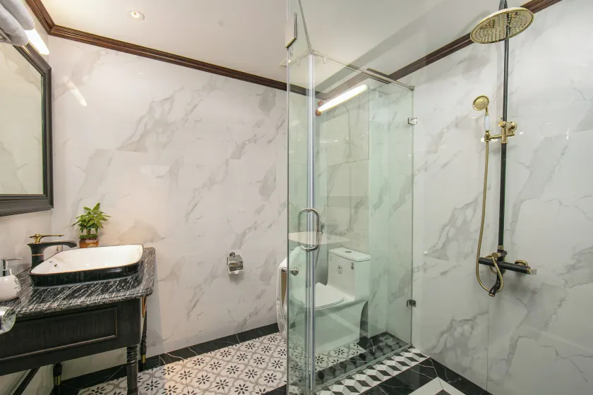 Media Central Hotel & Spa - Image 1