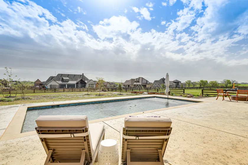 Northlake Vacation Rental w/ Pool & Hot Tub Access - Image 1