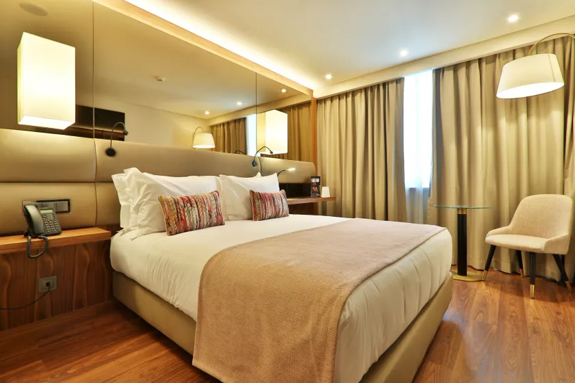 Turim Ibéria Hotel - Image 1