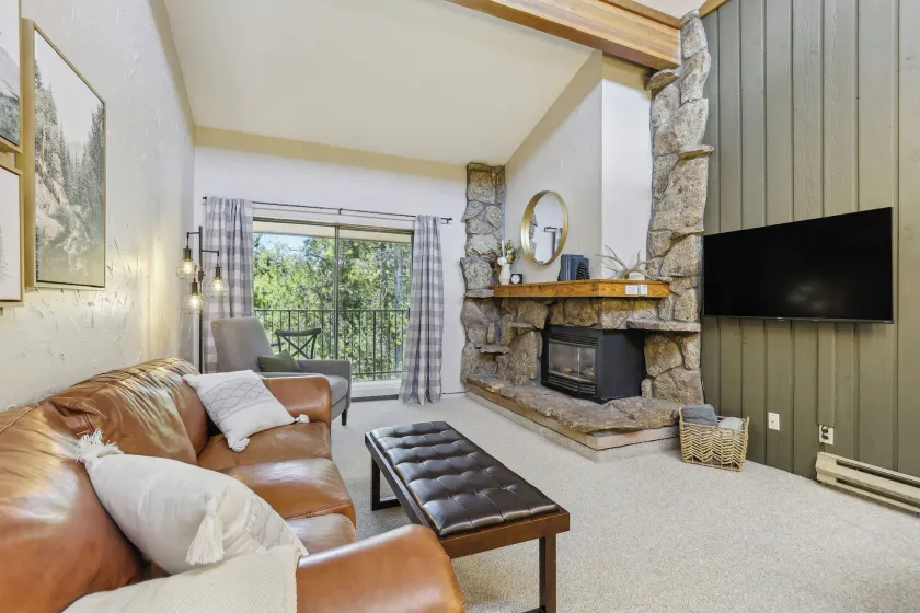 Cozy Winter Park Condo: Bike, Ski, & Hike! - Image 1