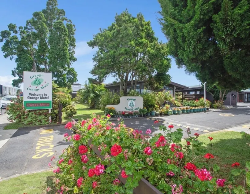 Grange Motel - Image 1