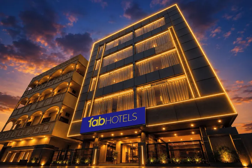 FabHotel The Luxor- Nr Rajiv Gandhi International Cricket Stadium, Uppal - Image 1