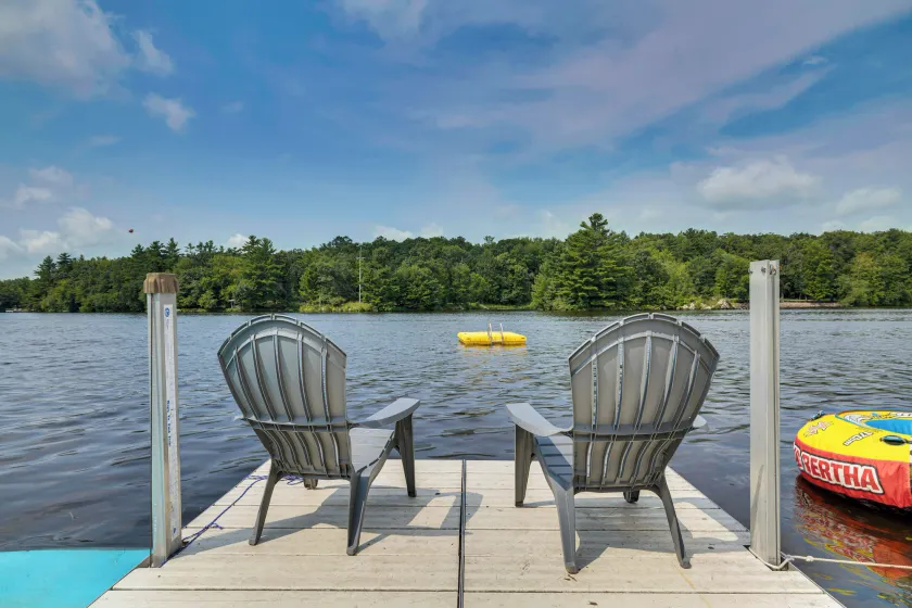 Lake Arbutus Retreat w/ Hot Tub & Game Room - Image 1