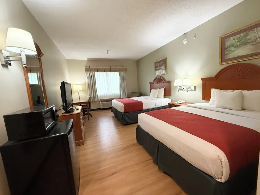 Americas Best Value Inn Wiggins - Image 1