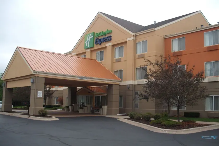 Holiday Inn Express Lapeer by IHG - Image 1