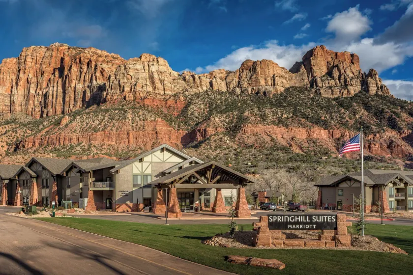 SpringHill Suites by Marriott Springdale Zion National Park - Image 1