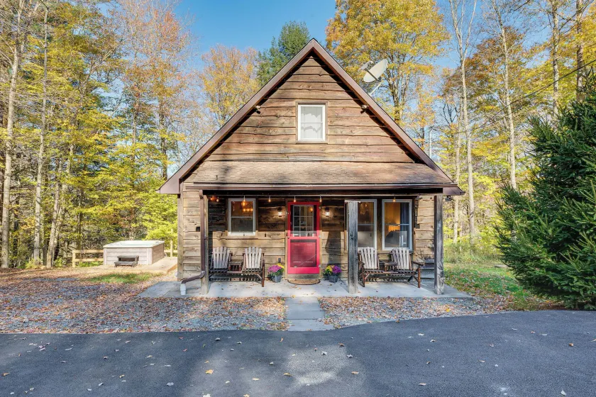 Riverfront Retreat w/ Hot Tub in Pocono Lake! - Image 1