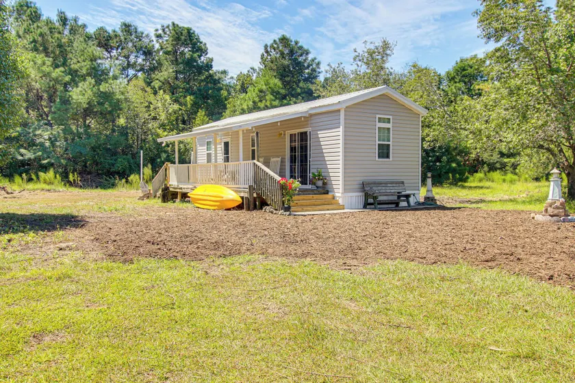 3 Mi to Icw: Coastal Carolina Home w/ Pool Access - Image 1