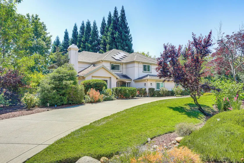 Spacious Home w/ Private Pool, Mins to Folsom Lake - Image 1