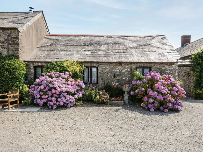 Coach House Cottage - Image 1