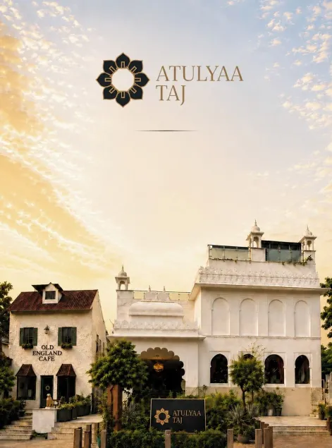 Hotel Atulyaa Taj - Image 1