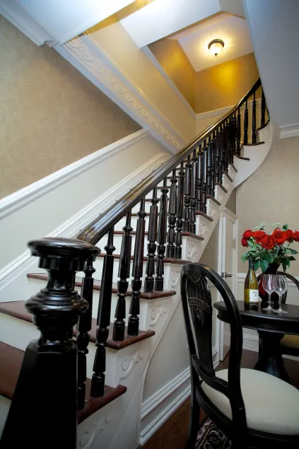 Guest House at Norwalk Inn - Image 1