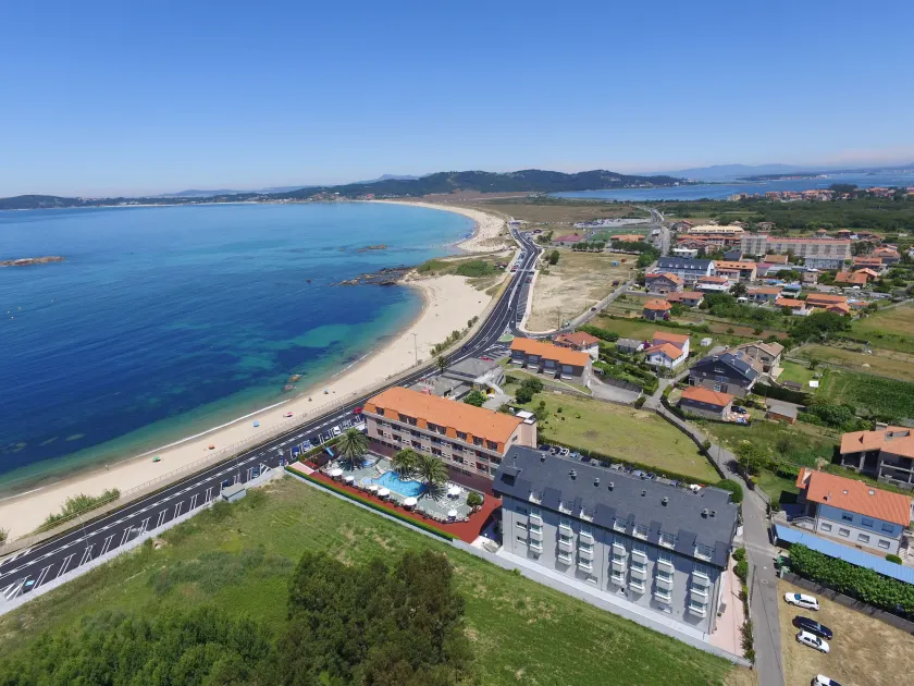 Hotel Nuevo Lanzada - Image 1