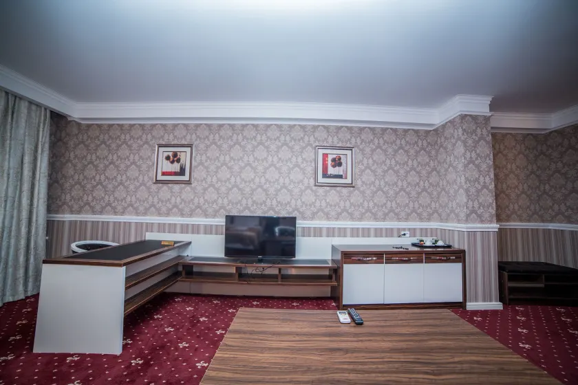 Hotel Orto Asia - Image 1