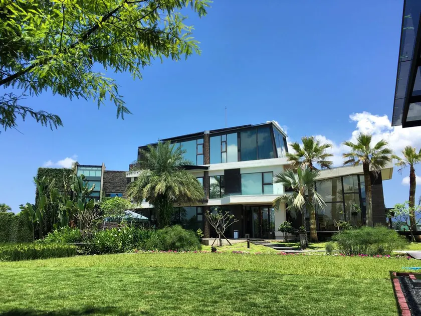 Aqua Star Villa Homestay - Image 1