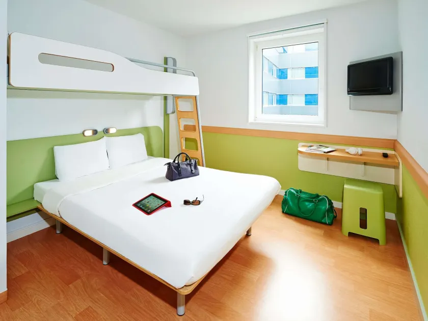 ibis budget Cergy Saint Christophe - Image 1