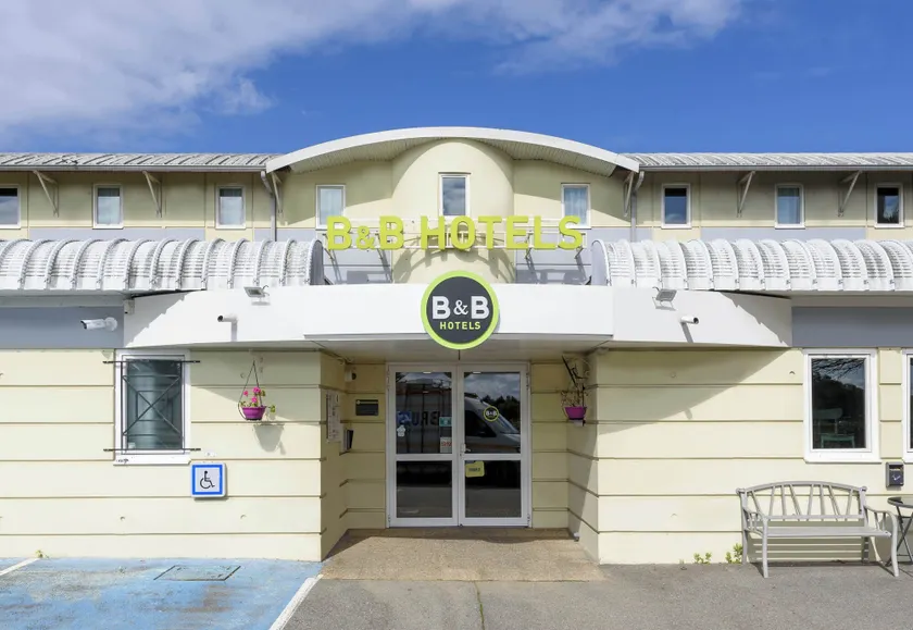 B&B HOTEL Toulouse Cité de l'Espace Gonord - Image 1