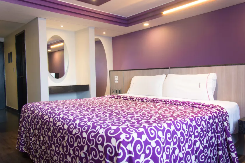 Hotel Max - Image 1