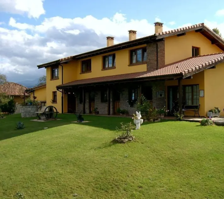 Apts Rurales Buena Vista - Image 1