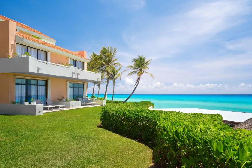 Family 3 Bedroom Ocean Villa By Wyndham Grand Cancun - Image 1