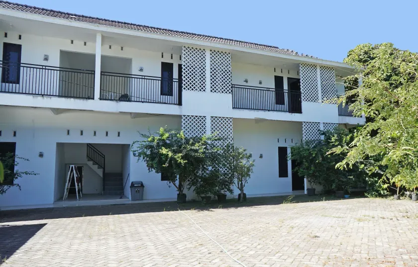 Hotel O Kost Putih Syariah - Image 1