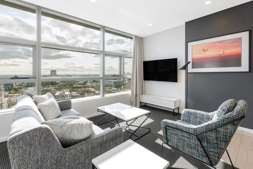 Meriton Suites Zetland - Image 1