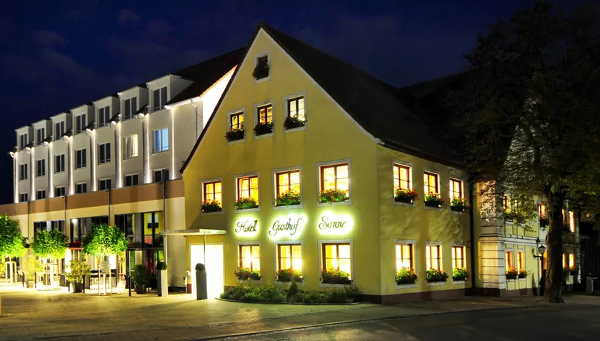 Landhotel Sonne - Image 1