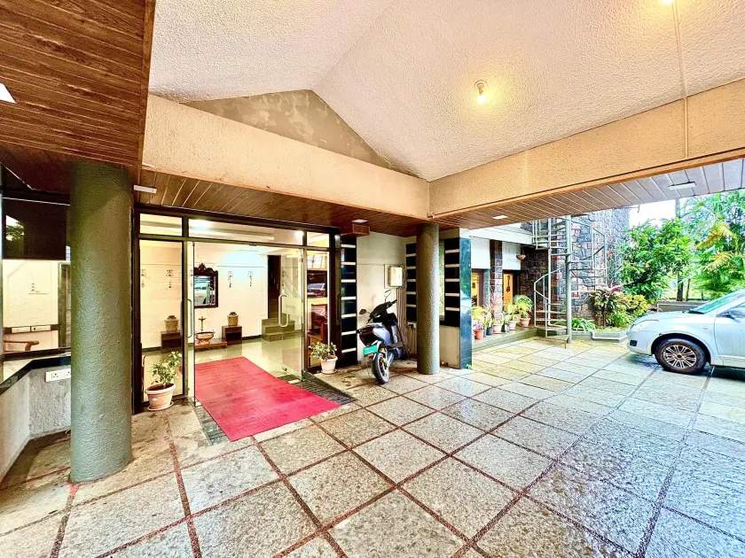 Honey Bee - A Boutique Resort - Image 1