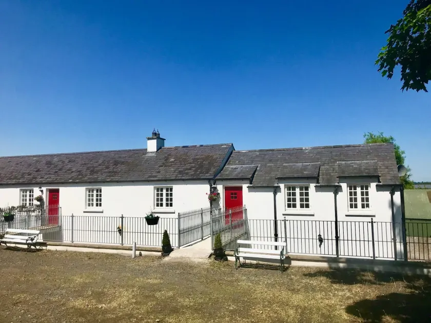 Kingsmills Cottages - Image 1