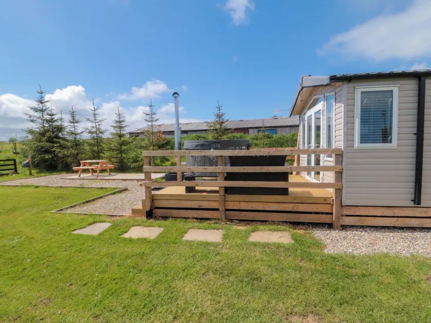 Swift Cabin - Image 1