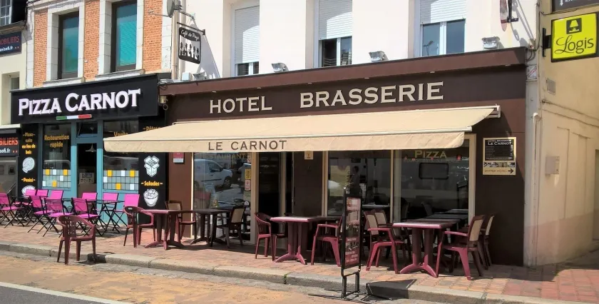 Logis-Hôtel & Restaurant LE CARNOT - Image 1