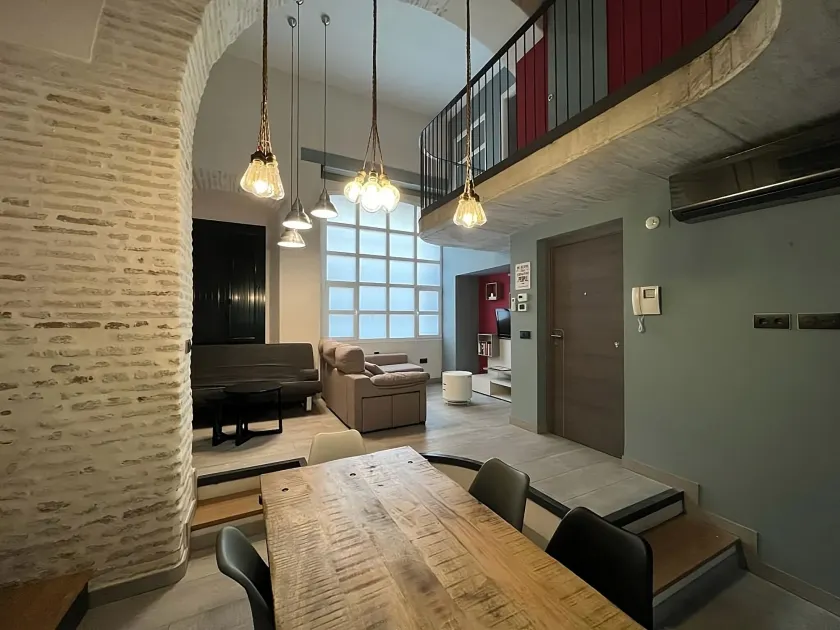 Apartamentos Living Sevilla Centro Maestranza - Image 1