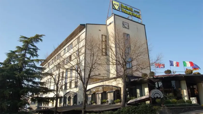 Balletti Palace Hotel - Image 1