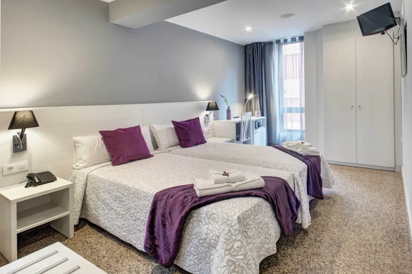 Hotel Nuevo Triunfo - Image 1