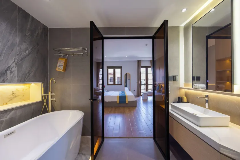Anh Thắng Hotel - Image 1
