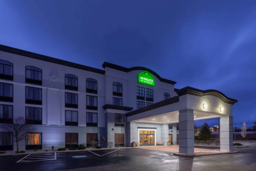 Wingate by Wyndham Erie - Image 1