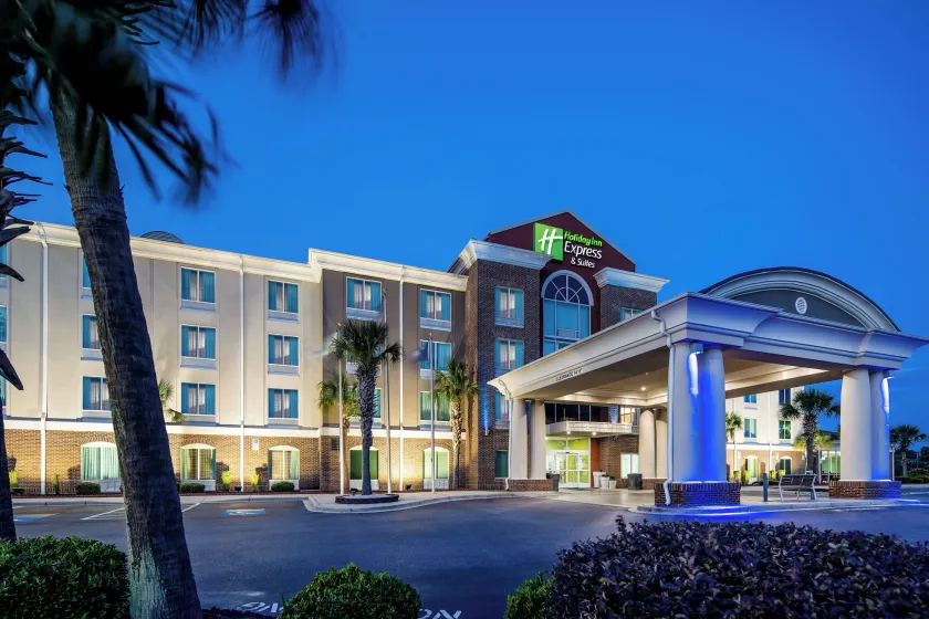 Holiday Inn Express & Suites Florence I-95 at Hwy 327 by IHG - Image 1