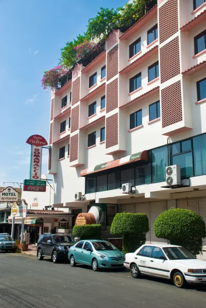 Hotel Benidorm Panama - Image 1