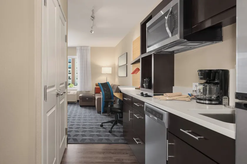 TownePlace Suites by Marriott Charleston Mt. Pleasant - Image 1