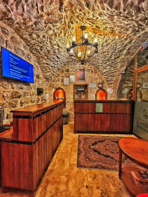 Fairouz Konak Otel - Entrada interior