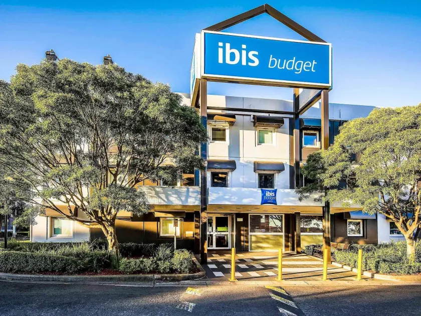 ibis Budget - St Peters - Image 1