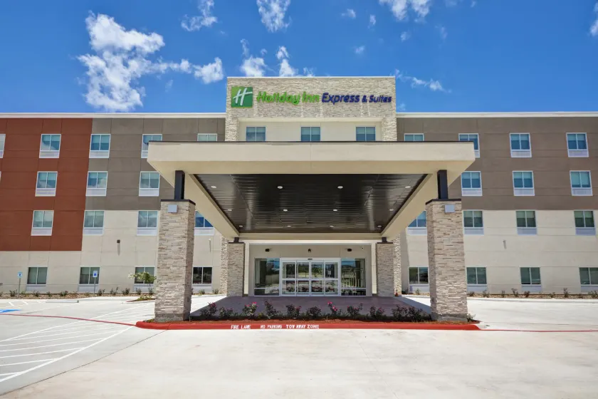 Holiday Inn Express & Suites - Houston NASA - Boardwalk Area by IHG - Image 1