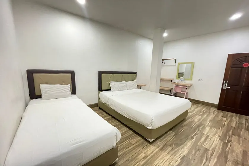 Residence 8 - Image 1