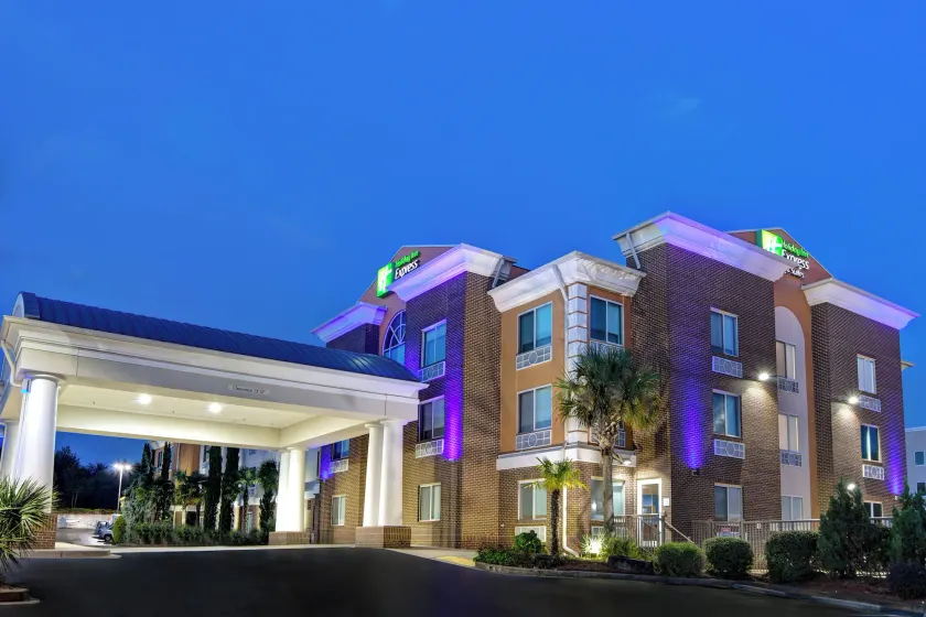 Holiday Inn Express Hotel & Suites Anderson I-85 - HWY 76, Exit 19B by IHG - Image 1