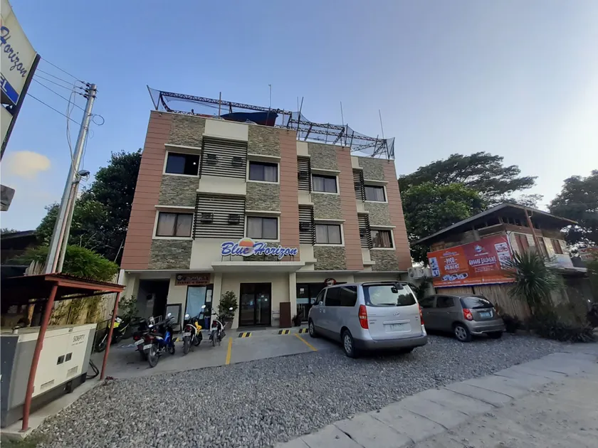 OYO 567 Blue Horizon Hostel - Image 1