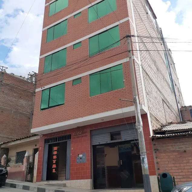 Lhotse Hostel B&B - Image 1