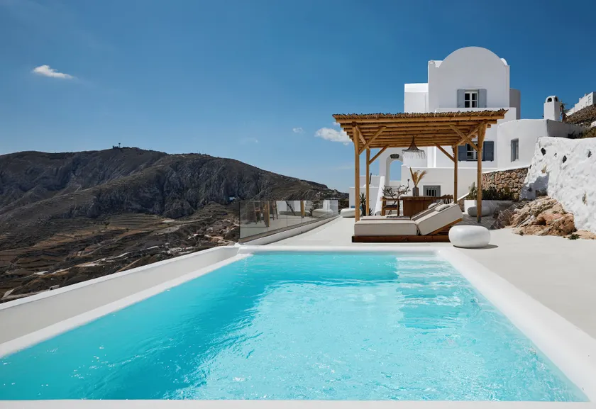Bluewhite Suites & Villa Santorini - Image 1