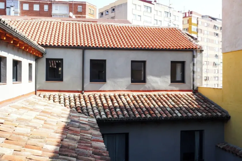 Palacio Mambrilla Apartamentos - Image 1
